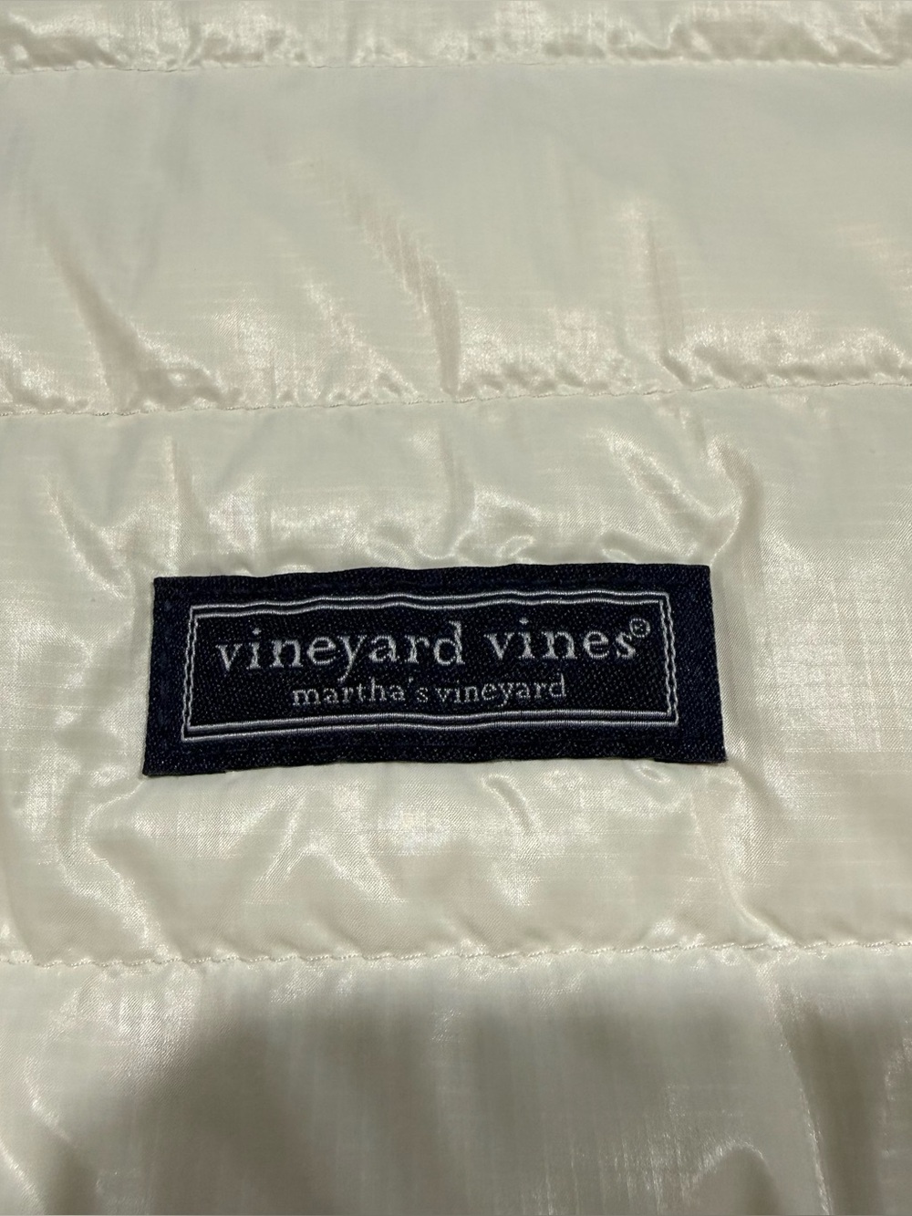 Vineyard Vines Women’s Puffer Vest in Cream Color - Picture 4 of 6